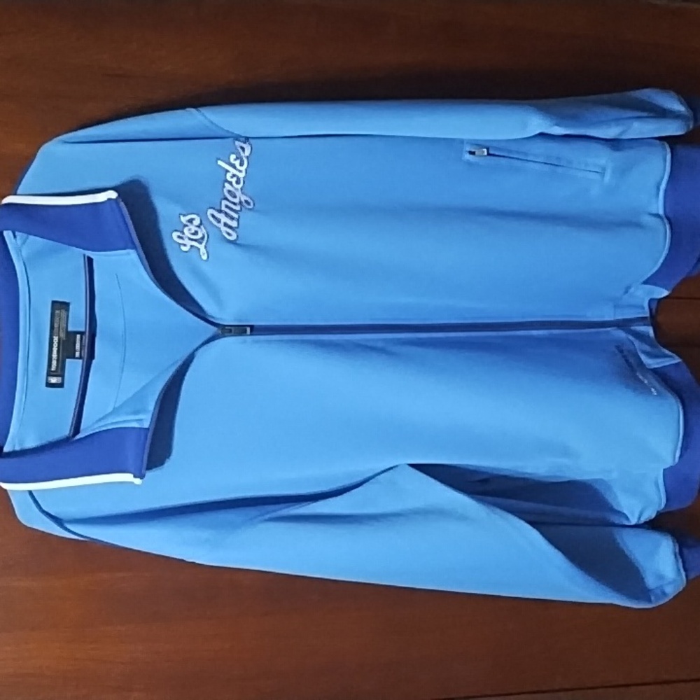 Warm up suit
